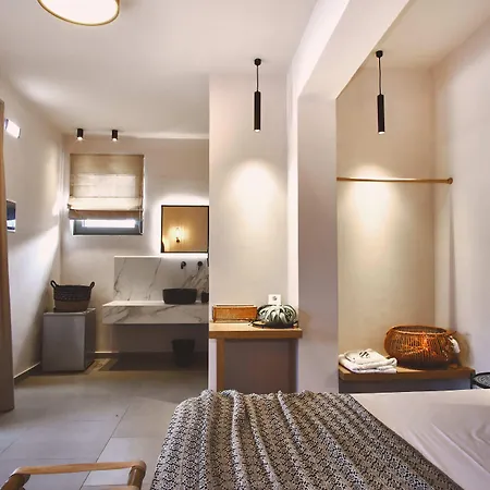 Amal 4* Κύθνος