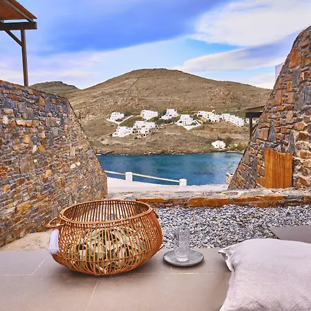 Amal Hotel 4*